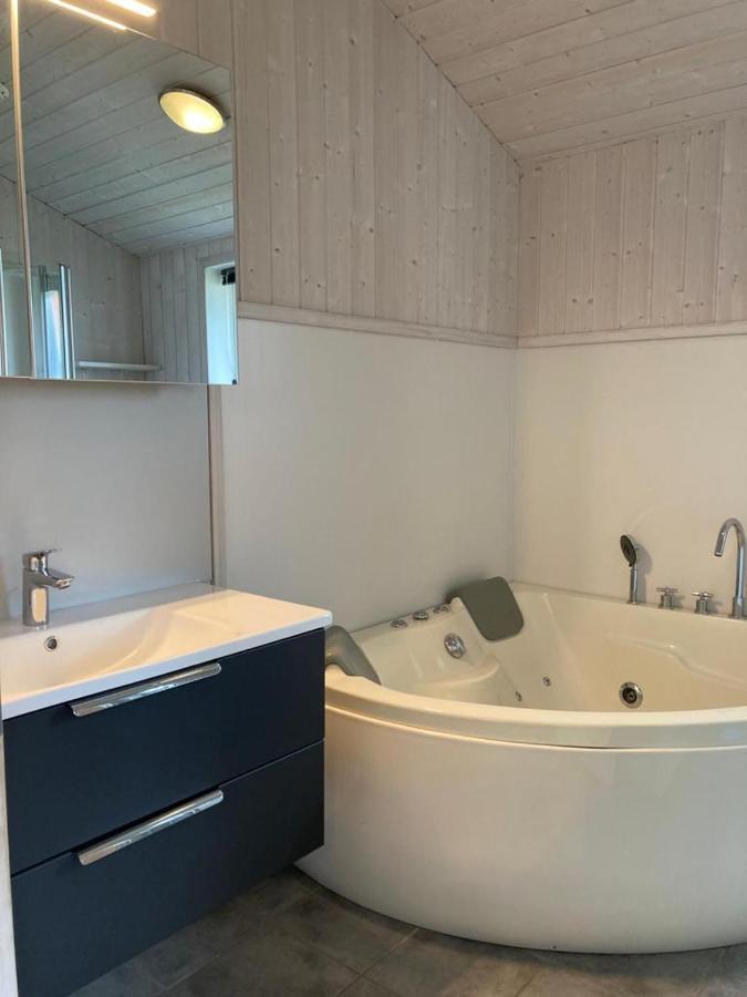 Kapitaenshus-strandpark 24 Holiday home